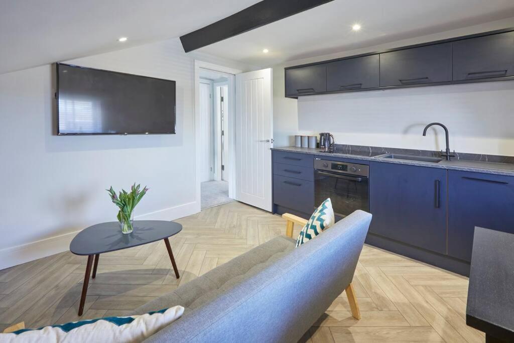 Grace's Loft - 1 Bed Apartment